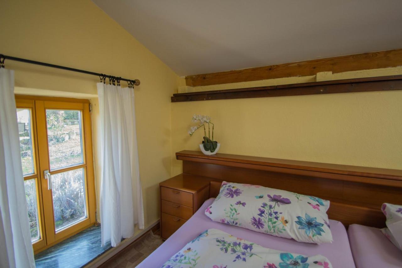 Haus Falkenhof Knüllwald Extérieur photo